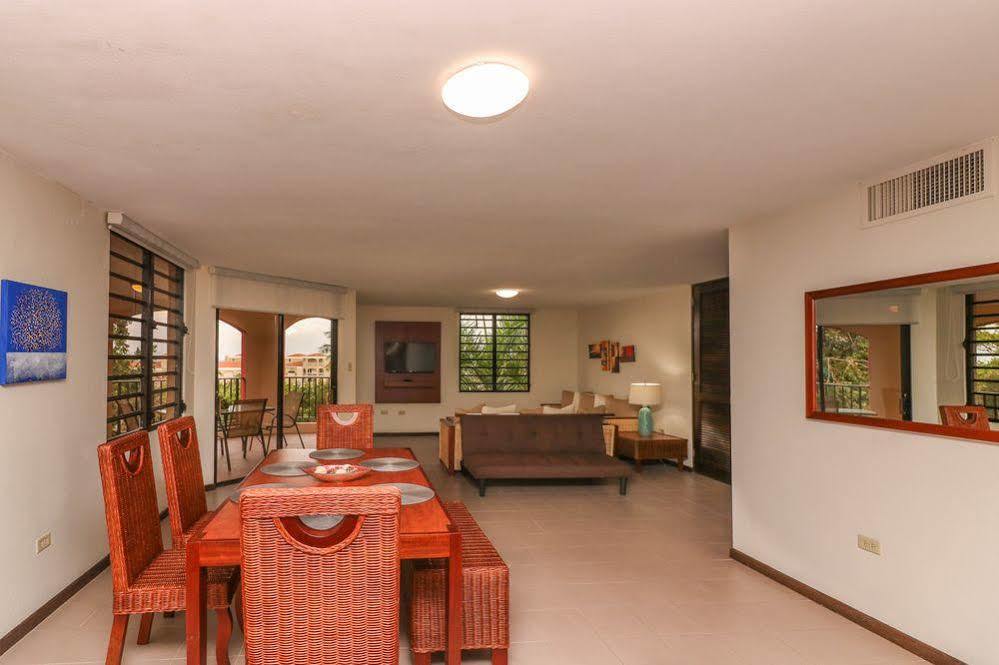 The Plaza Suites Humacao Extérieur photo