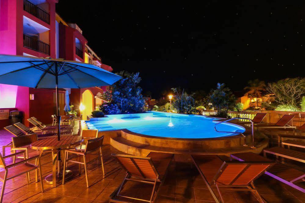 The Plaza Suites Humacao Extérieur photo
